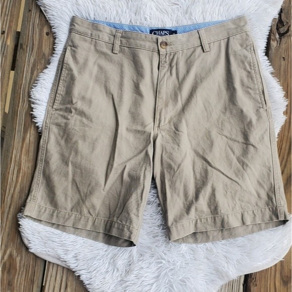 Mens Chaps Flat Front Dressy Casual Khaki Shorts wize 32 - Picture 1 of 7